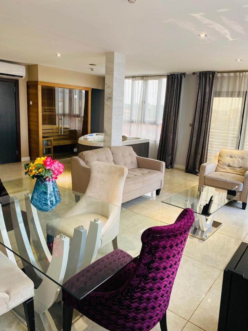 Boun'S Hotel Yaoundé Екстериор снимка